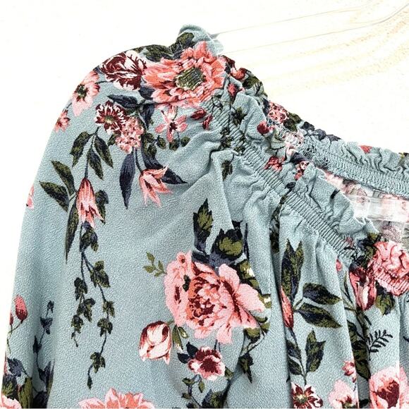 Jolt Dusty Blue w/ Pink Floral Print Off the Shoulder Tie Front Crop Top - XS - Picture 3 of 10